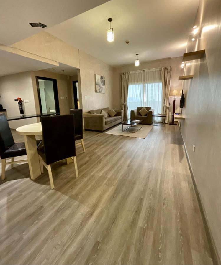 Boulevard City Suites Hotel Apartments Dubai Esterno foto