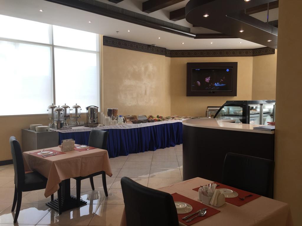 Boulevard City Suites Hotel Apartments Dubai Esterno foto