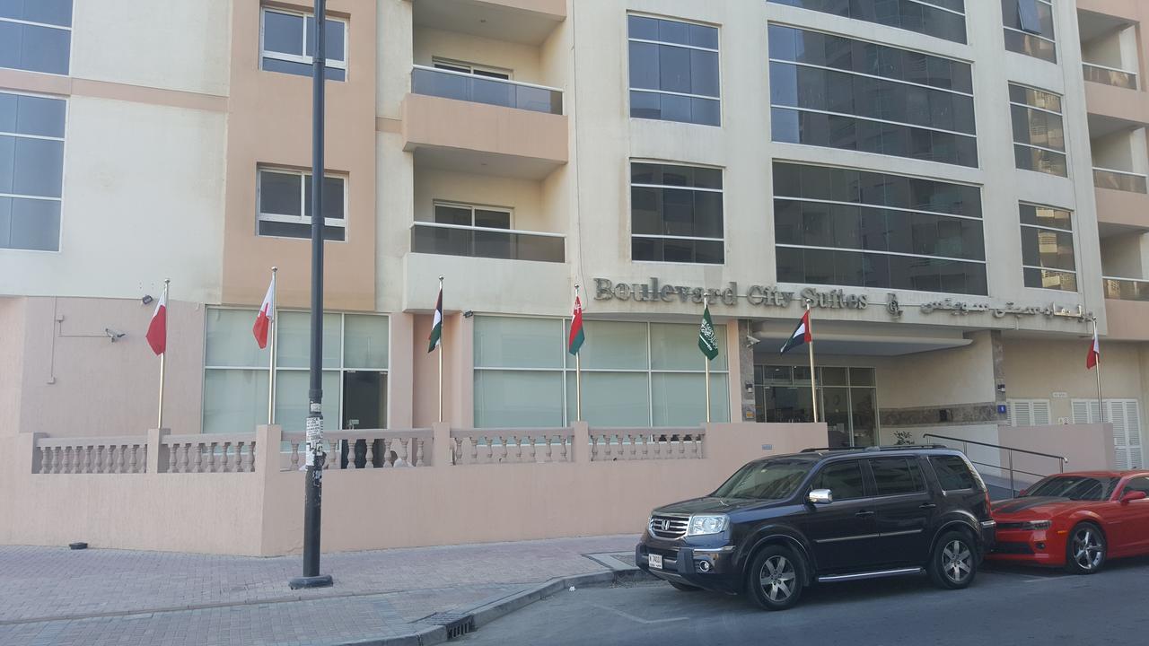 Boulevard City Suites Hotel Apartments Dubai Esterno foto