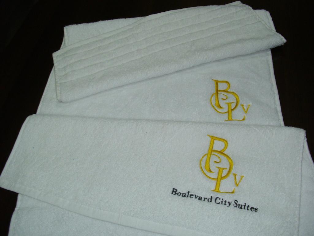 Boulevard City Suites Hotel Apartments Dubai Esterno foto