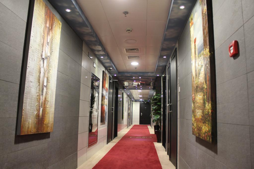 Boulevard City Suites Hotel Apartments Dubai Esterno foto